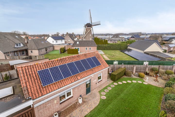 Foto 25 van Beatrixstraat 30