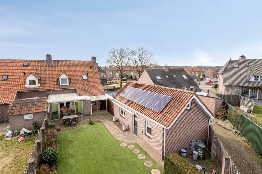 Photo 26 of Beatrixstraat 30