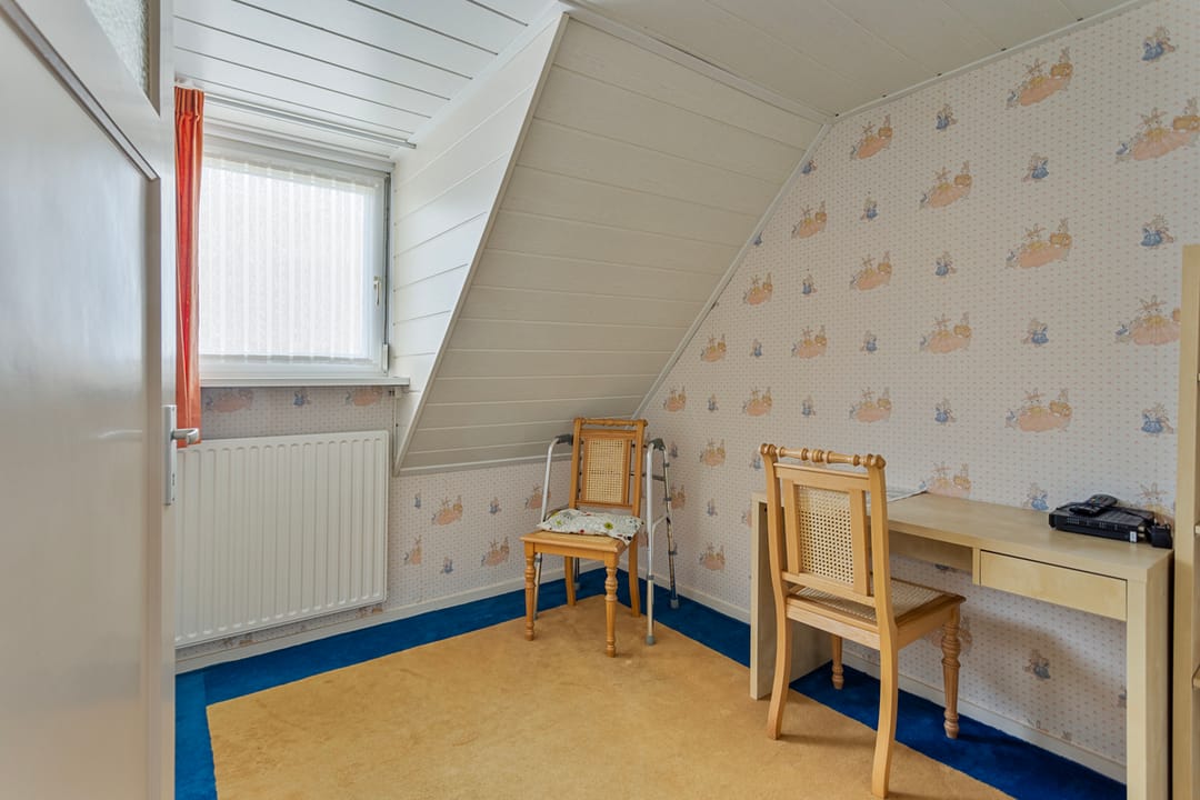 Photo 32 of Beatrixstraat 30