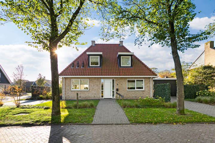 Photo 3 of Obbe Edskesstraat 3