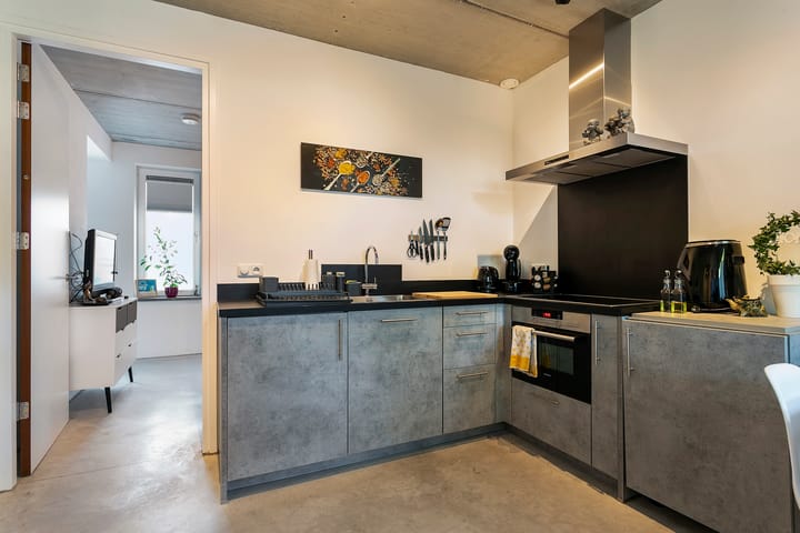 Photo 6 of Obbe Edskesstraat 3