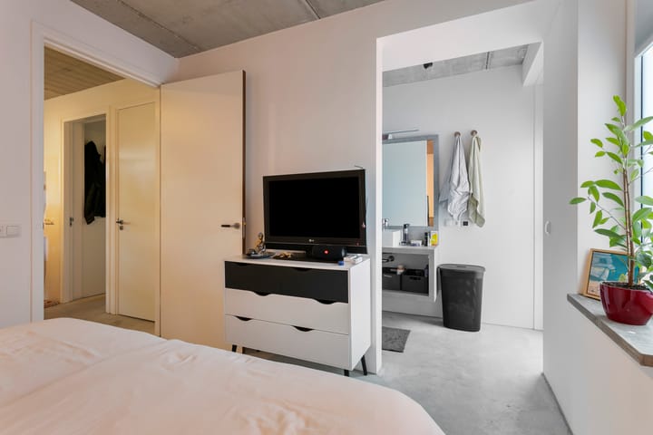 Photo 8 of Obbe Edskesstraat 3