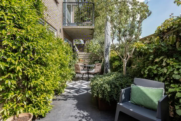 Foto 21 van Esdoornstraat 15