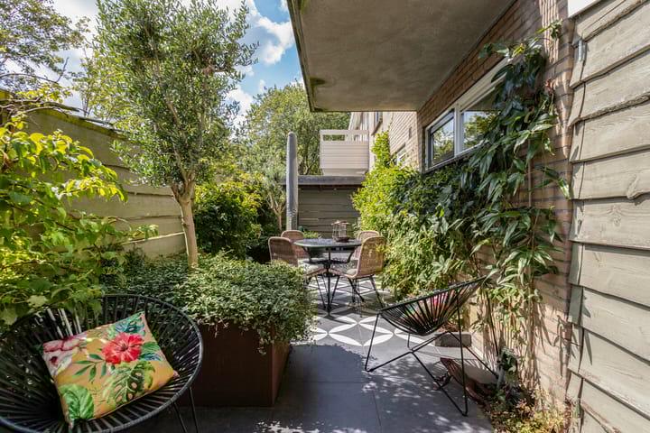 Foto 22 van Esdoornstraat 15