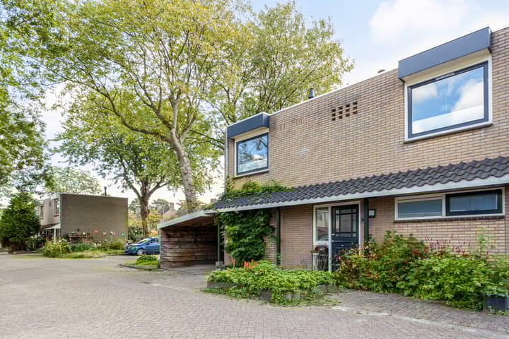 Foto 27 van Esdoornstraat 15