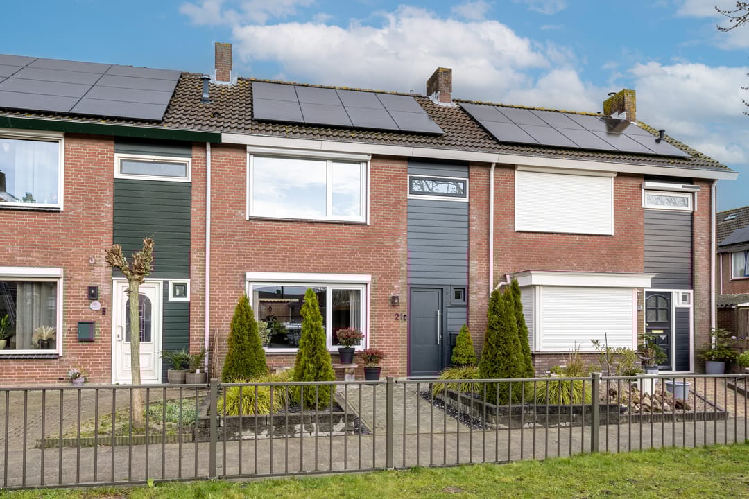 Foto 1 van Volkerakstraat 21