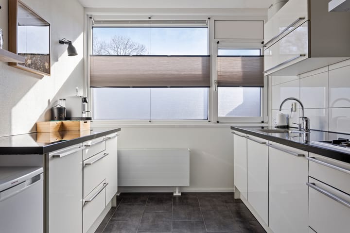 Foto 3 van Schrijnwerkershorst 214