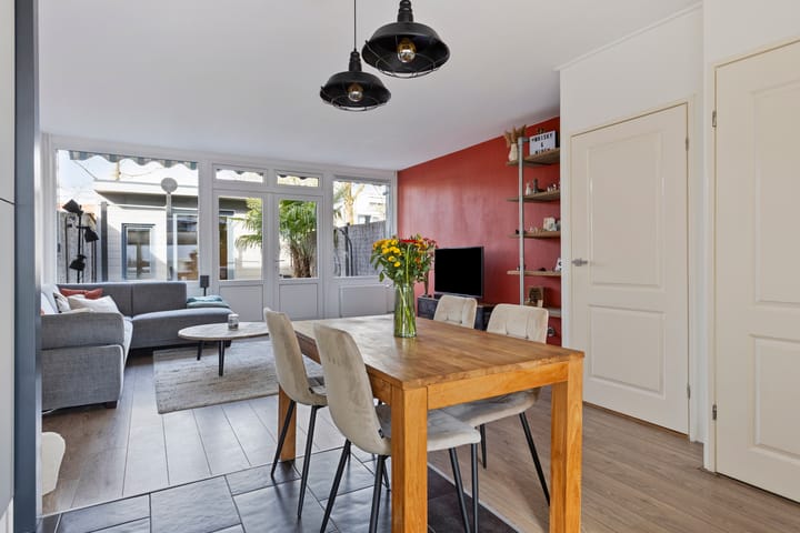 Foto 10 van Schrijnwerkershorst 214