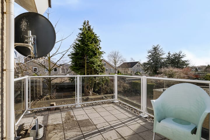 Foto 21 van Menuetstraat 59