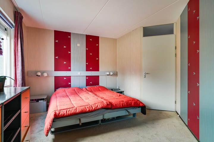 Foto 26 van Menuetstraat 59