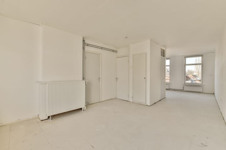 Foto 2 van Djambistraat 17-3