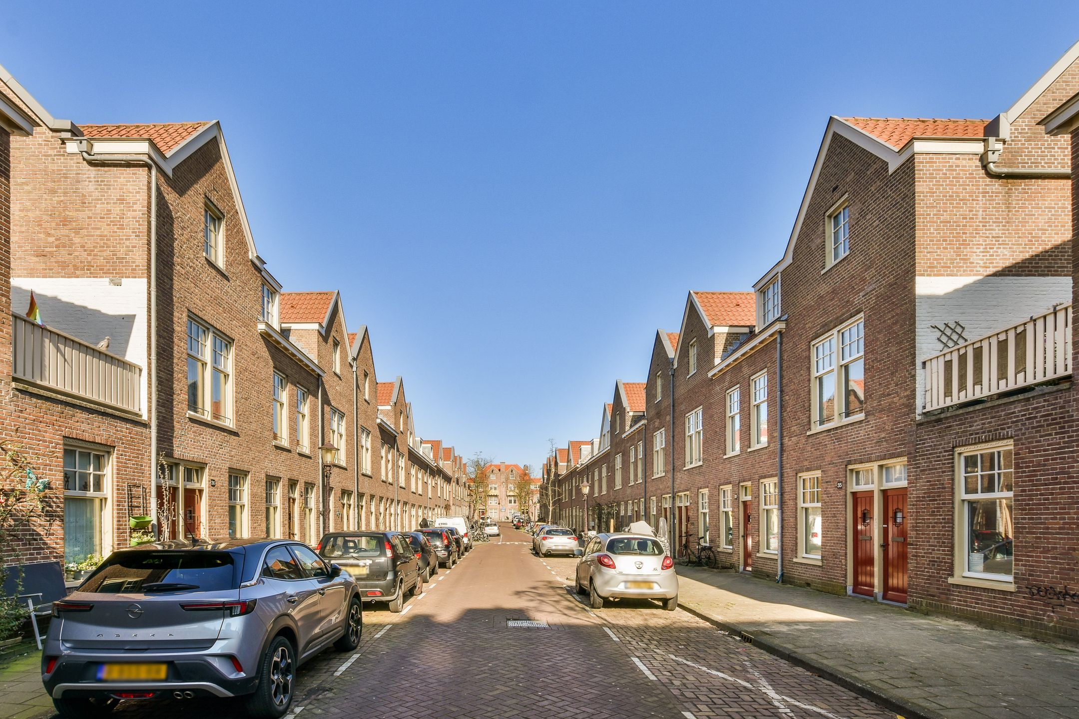 Foto 15 van Djambistraat 17-3