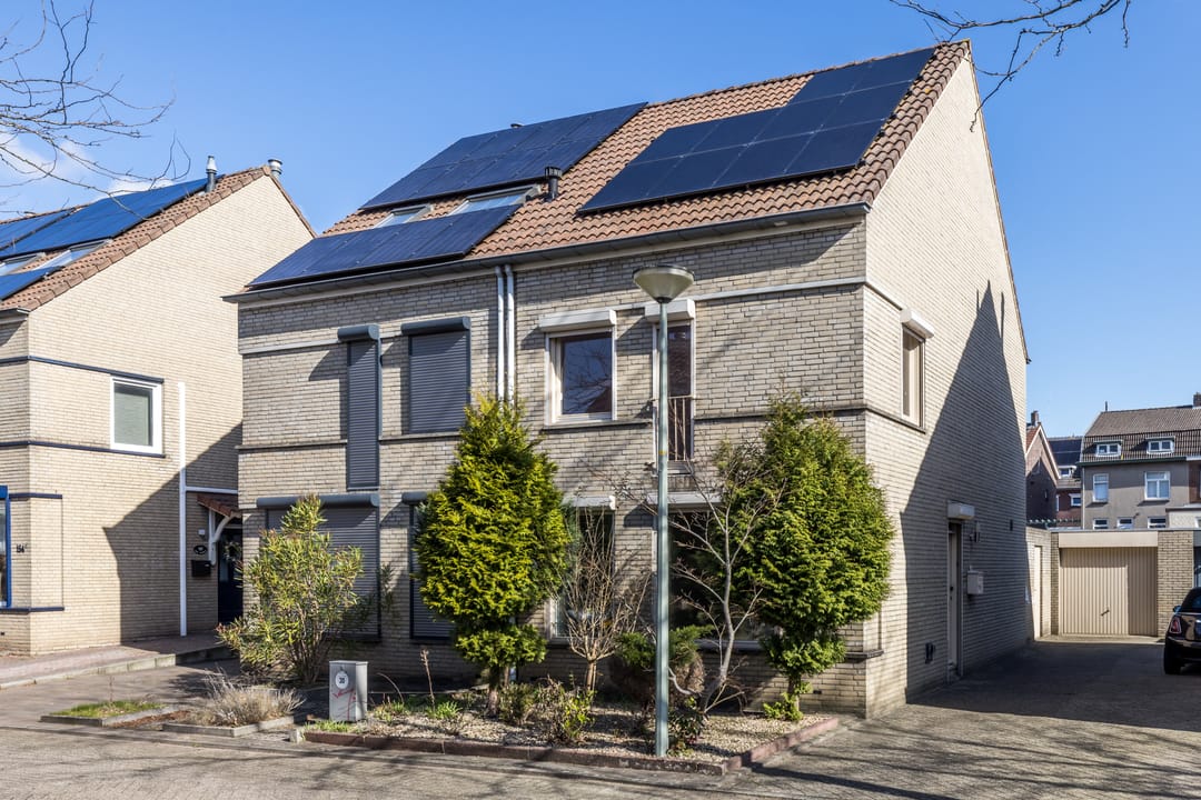 Foto 1 van Kouvenderstraat 154-A