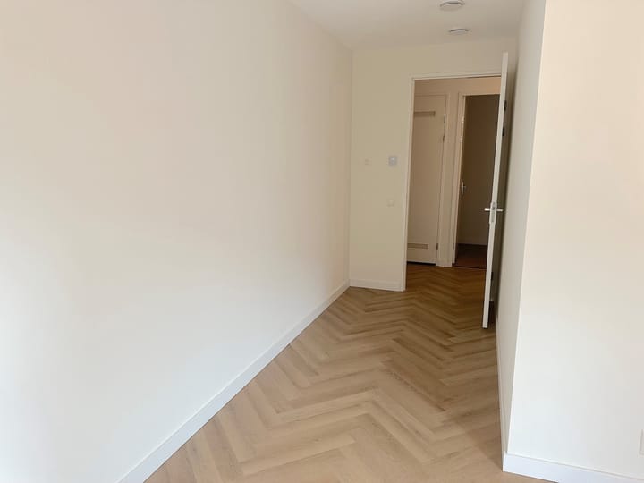 Foto 17 van Nassaukade 24-A