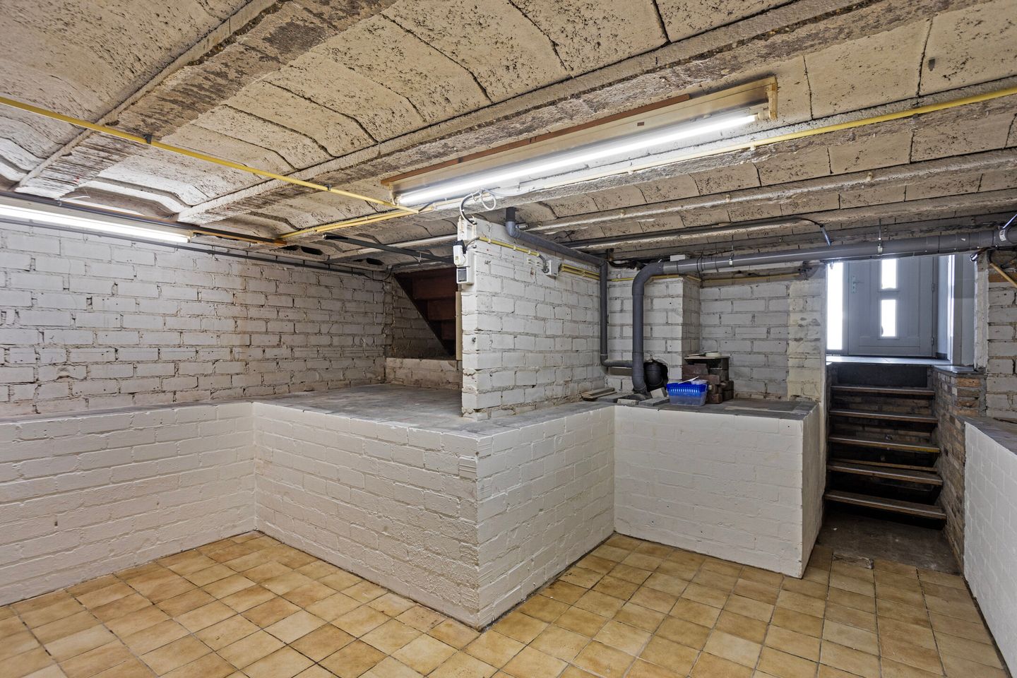 Foto 29 van Gouverneur Houbenstraat 20