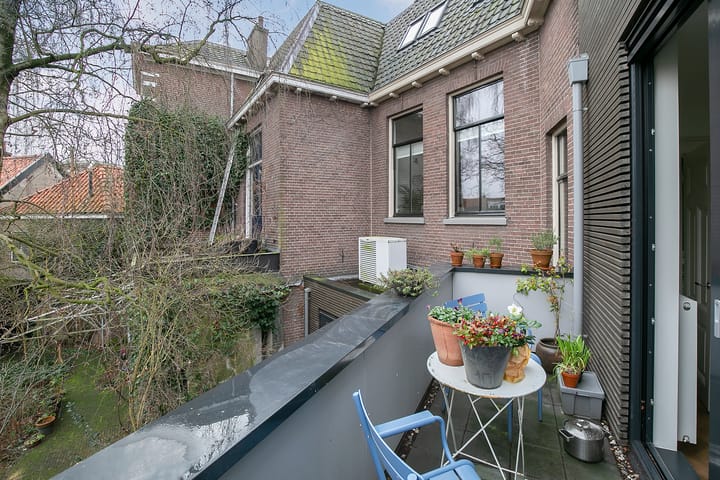 Foto 37 van Zuiderkerkstraat 2