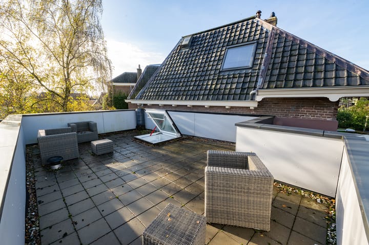 Foto 42 van Zuiderkerkstraat 2