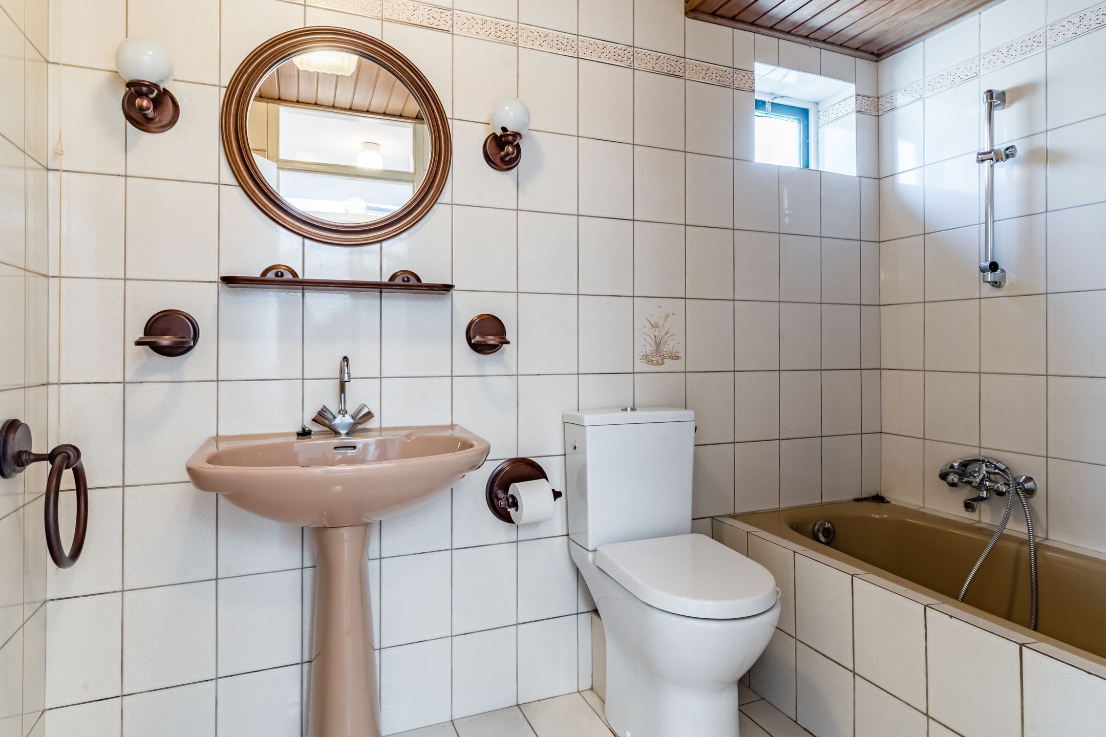 Foto 24 van Gisbert Schairtweg 8