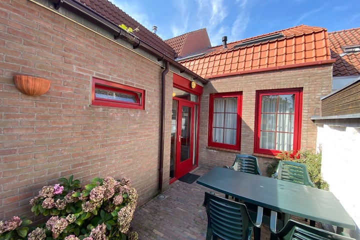 View photo 15 of Dorpsstraat 29