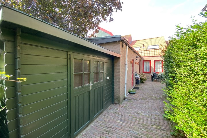 View photo 16 of Dorpsstraat 29