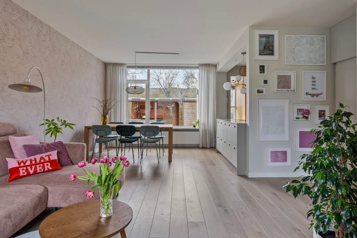 Foto 3 van Van Hogendorplaan 70