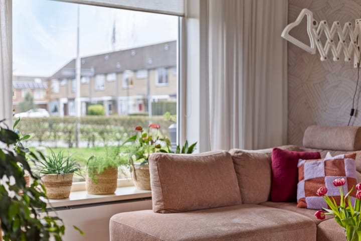 Foto 12 van Van Hogendorplaan 70