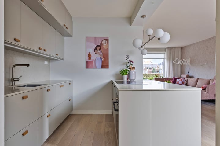 Foto 13 van Van Hogendorplaan 70