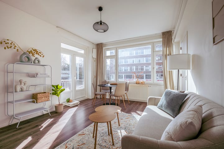 Foto 1 van Linnaeusstraat 105-1