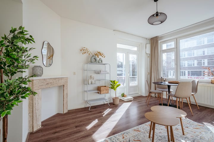 Foto 2 van Linnaeusstraat 105-1