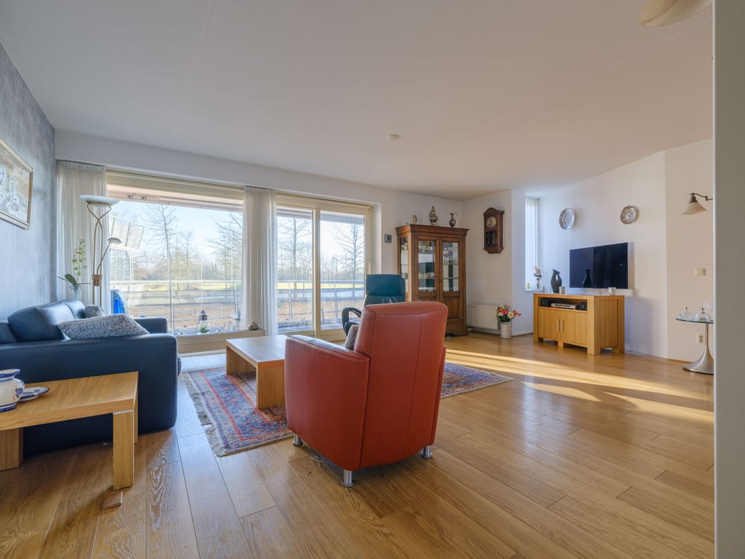 Photo 8 of Mevrouw De Rooweg 143