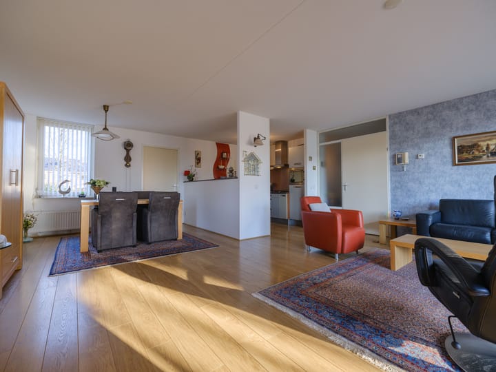 Foto 14 van Mevrouw De Rooweg 143