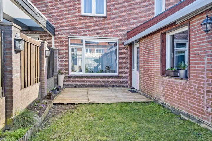 Foto 23 van Pastoor van der Gaetstraat 79