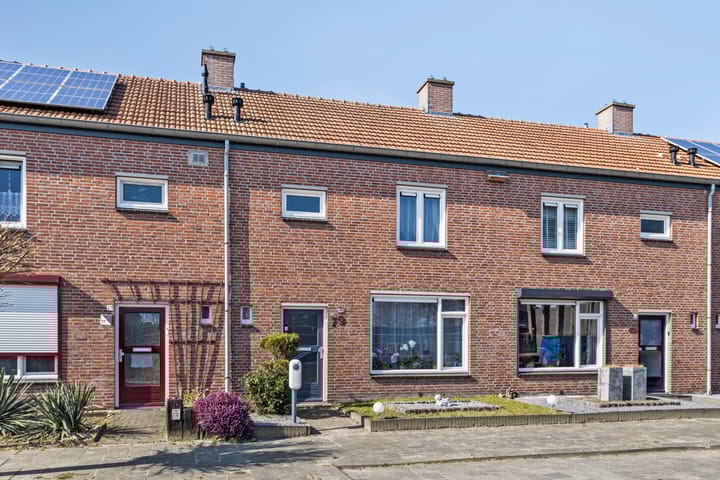 Foto 25 van Pastoor van der Gaetstraat 79