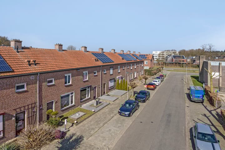 Foto 27 van Pastoor van der Gaetstraat 79