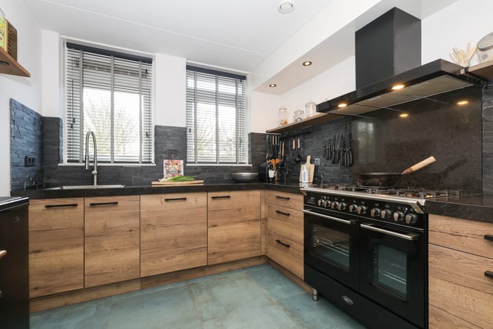 Foto 20 van Rooseveltlaan 5