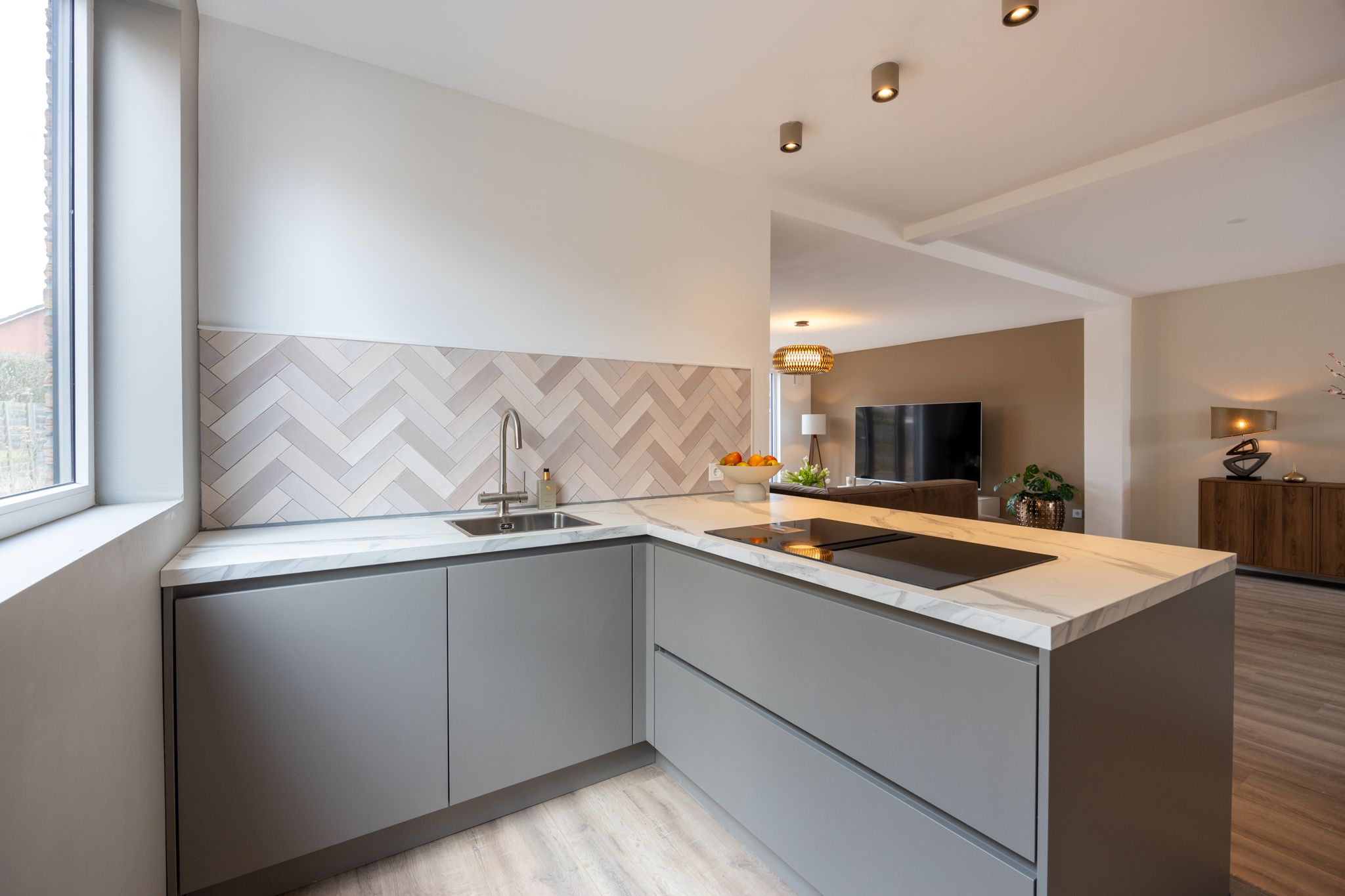 Foto 18 van Dahliastraat 60