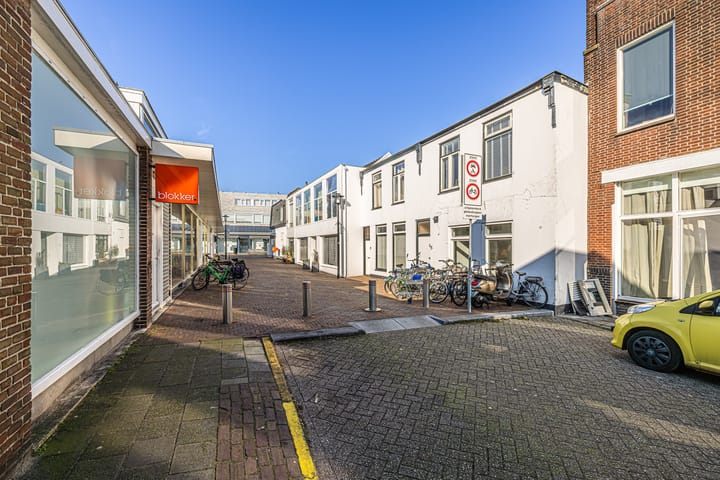 Photo 20 of Middenstraat 2-A