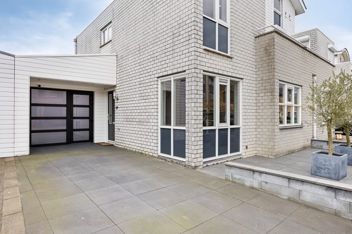 Foto 7 van Jane Addamsstraat 20