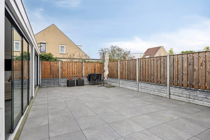 Foto 39 van Jane Addamsstraat 20