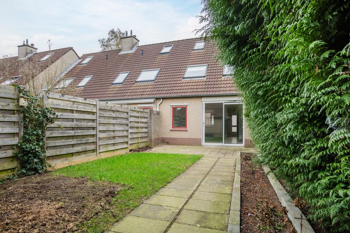 Foto 2 van Hallsteinstraat 57