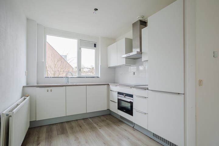 Foto 4 van Hallsteinstraat 57