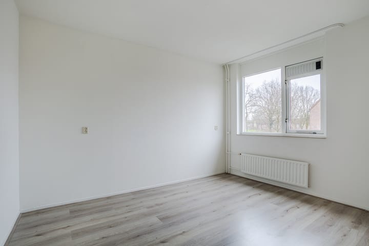 Foto 20 van Hallsteinstraat 57