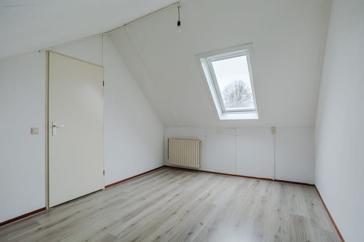 Foto 27 van Hallsteinstraat 57