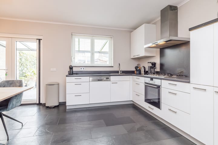 Foto 14 van Eikenlaan 23