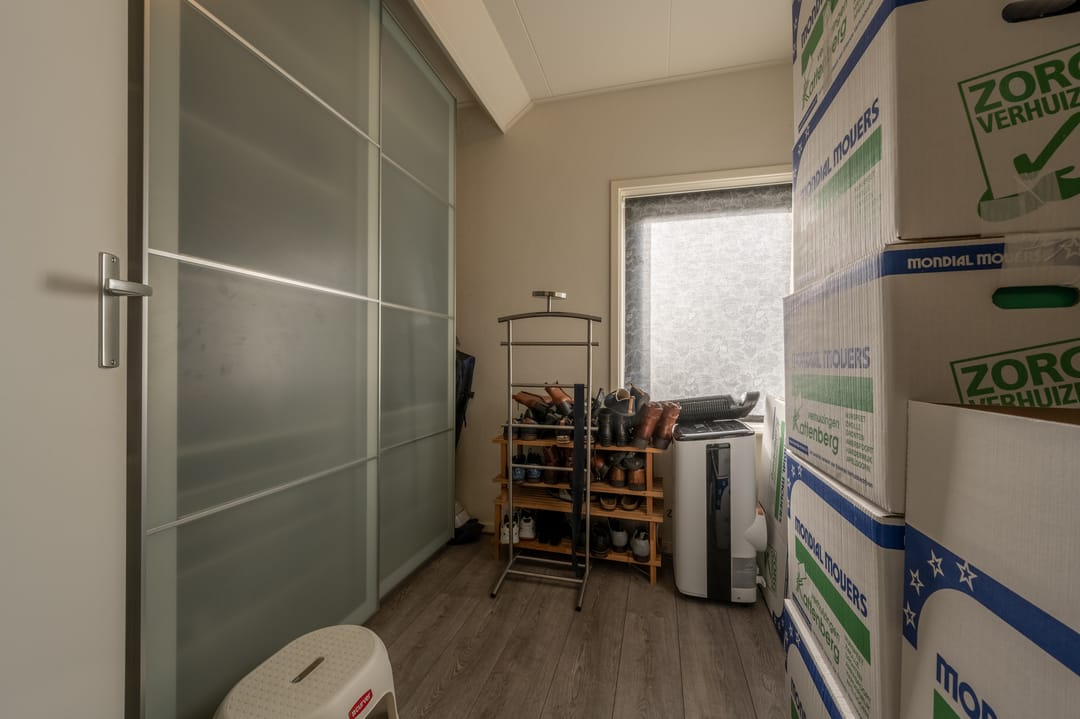 Foto 26 van Admiraal de Ruyterstraat 64