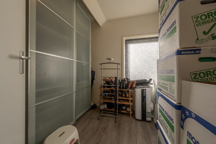 Foto 26 van Admiraal de Ruyterstraat 64