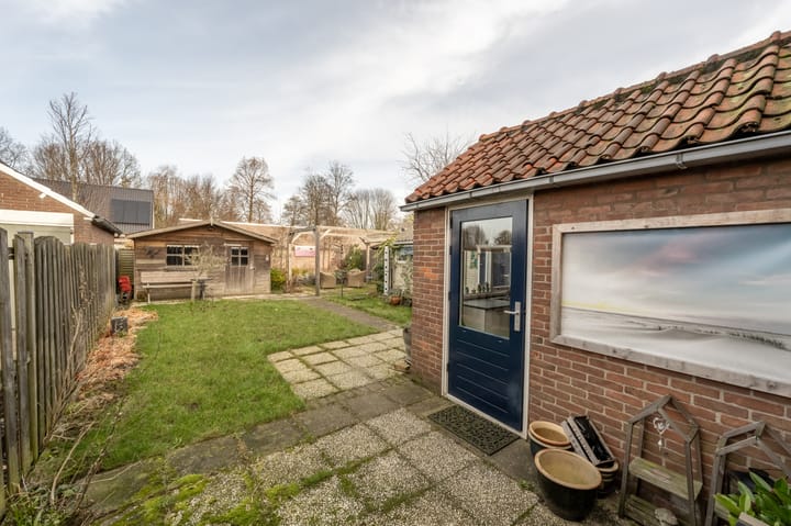 Foto 32 van Admiraal de Ruyterstraat 64