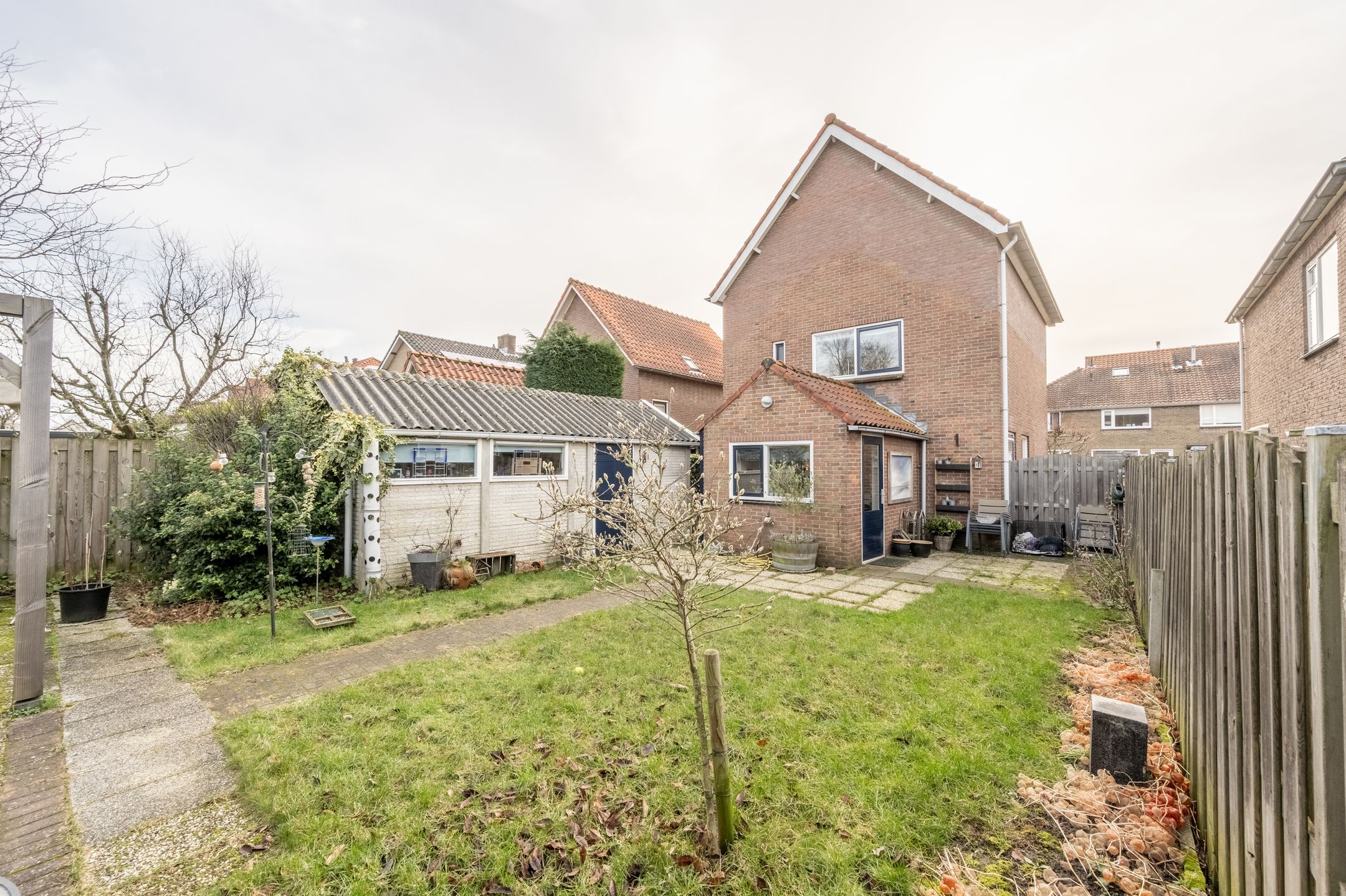 Foto 36 van Admiraal de Ruyterstraat 64