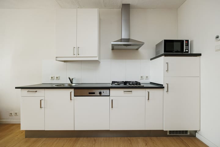 Foto 14 van St Gerardusplein 15-01