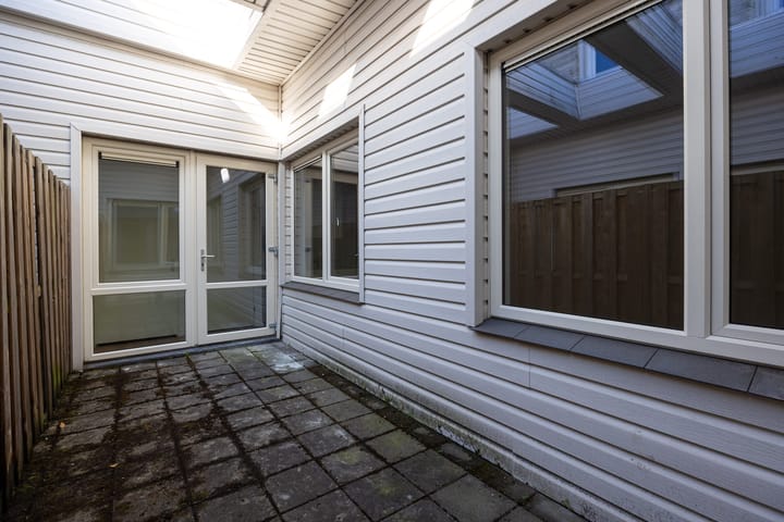 Foto 31 van St Gerardusplein 15-01